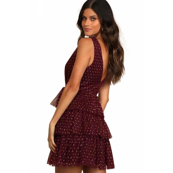 NWT Lulus Forever Sparkling Burgundy Dotted Mesh Tiered Mini Dress Size M - Picture 2 of 9